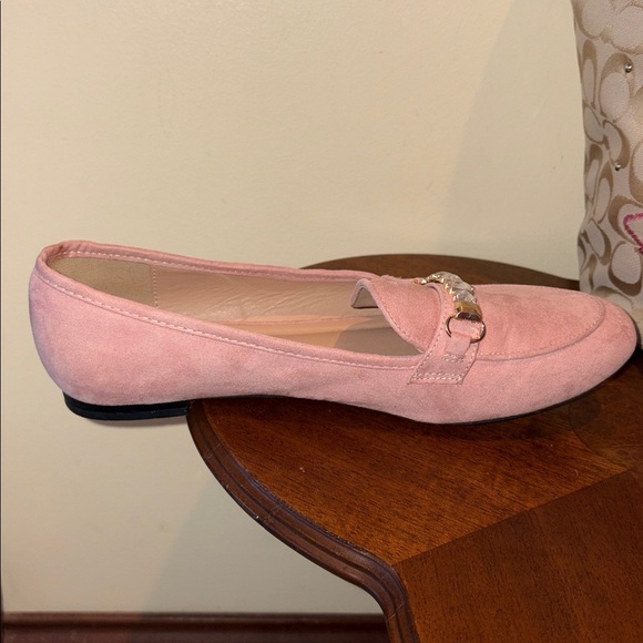 C EST 1946 suede shoes  women’s Sz 9 pink  flats  rhinestone trim  man-made sole - Picture 5 of 11